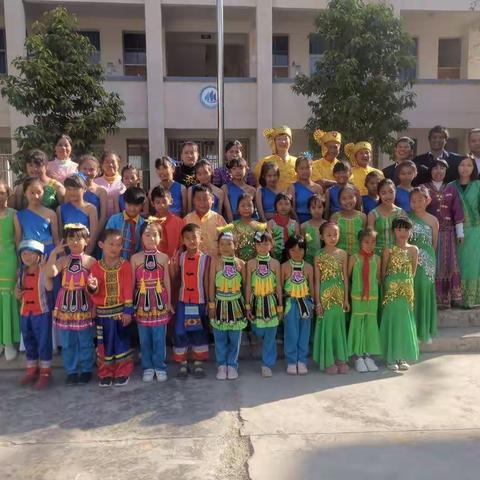 传承民族文化，发扬体育精神     ——记芒合小学第十六届文体艺术节