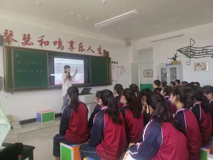 泾源县第一中学艺术组教研活动