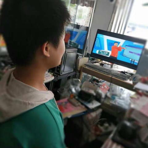 龙江中心学校六年级（2）班“停课不停学”第四周线上学习小结