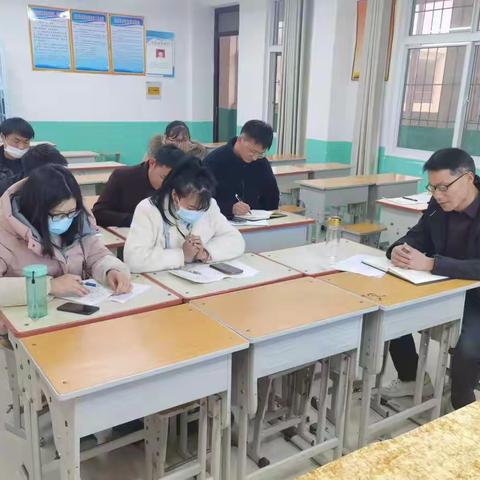 经验共分享，交流促成长——曹黄林中学班主任经验交流会