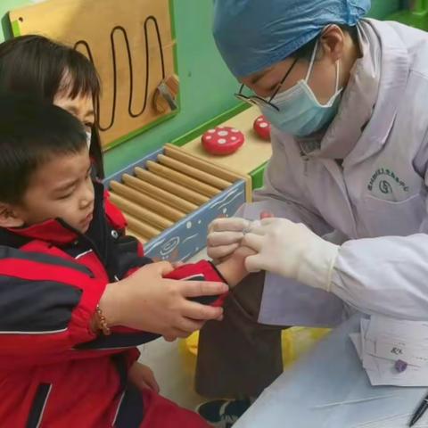 快乐成长，健康相伴—协和幼儿园西苑园区小二班