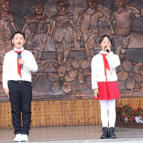 “扣好人生第一粒扣子——良好习惯育花苗 儒雅少年炼君子”遵义市老城小学2021—2022学年度第二学期开学典礼