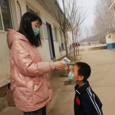 北方文武学校关于疫情封校致家长的一封信