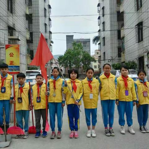 学习雷锋 做美德少年——真光中心小学学雷锋系列活动