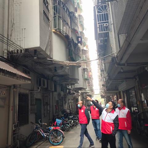 新和社区常态化开展市容环境整治工作，巩固文明创建成果