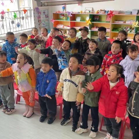 精英第三幼儿园🌈🌈🌈大三班🌻 开心就要咔嚓咔嚓📷