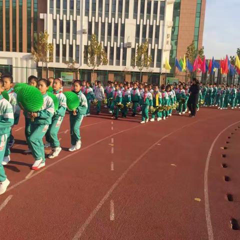 阳光少年，放飞梦想——临沭县第五实验小学2014级2班广播操校歌比赛