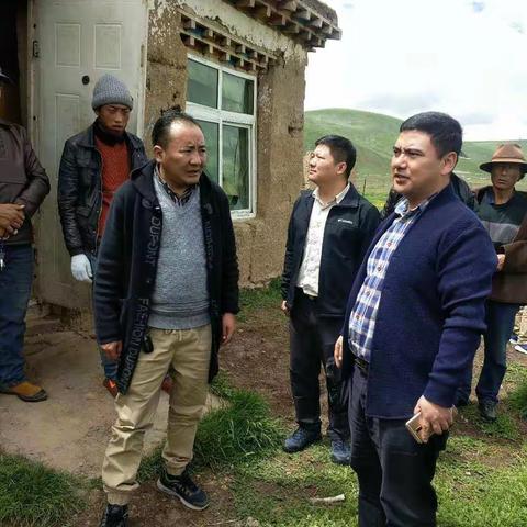 排忧解难 发挥党支部战斗堡垒作用