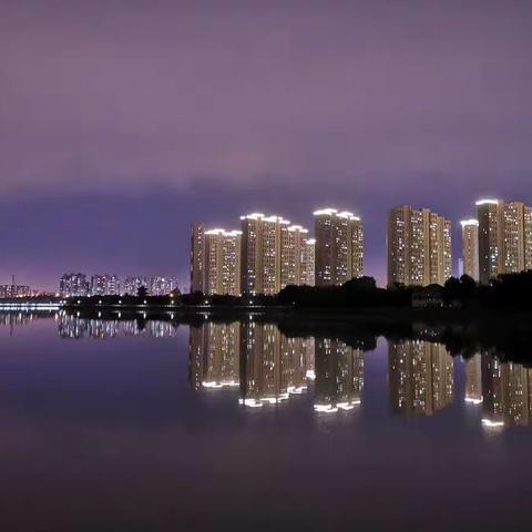 长春伊通河畔夜景