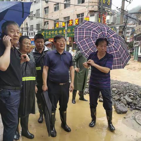 镇安遭遇强降雨，预案启动及时，目前无一人伤亡