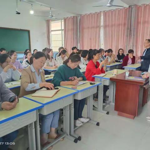 杨岐乡中心小学开展“智慧作业”第二次教师培训，助推“智慧作业”应用