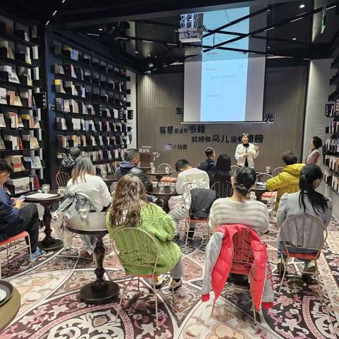九台路支行联合生态大街支行开展“守望初心，职场新思维”工会活动