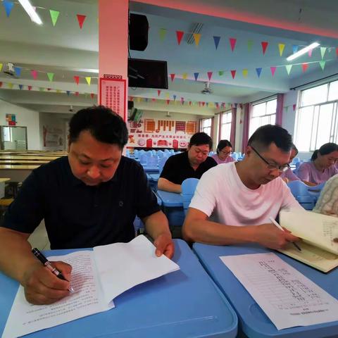 教研无止境，共研促成长——新街小学民族文化走进数学课堂教研活动