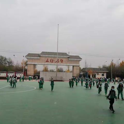 岳庙办南城子小学赵颖“浸入式”跟岗学习日记（二）