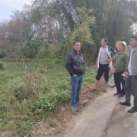 牙加村开展调解纠纷工作