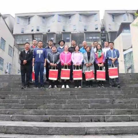 国培相聚吉首