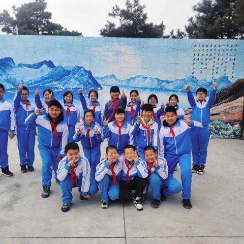 学雷锋  树新风