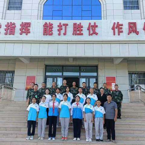 体验绿色军营，走进最可爱的人