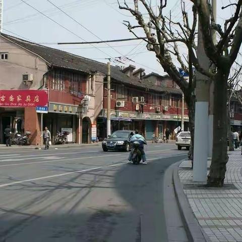 关于新闸路石门路附近