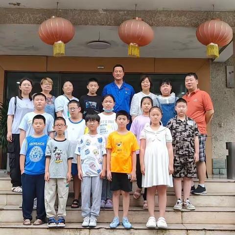 王陵街道小北门社区七彩假日——“传承下水道四班精神，争做时代好少年”主题实践活动