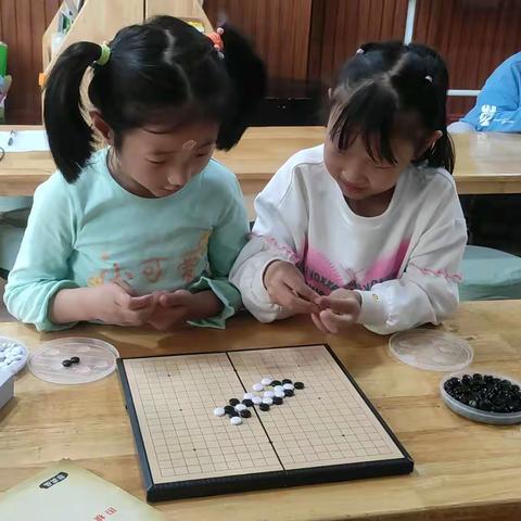 欣硕幼儿园围棋小课堂