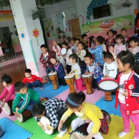 中一班奥尔夫音乐《棒棒糖》