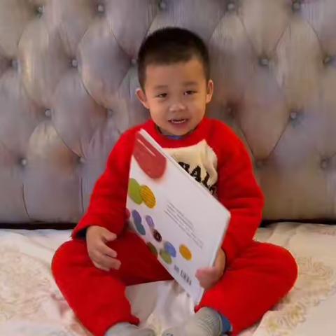 “悦读阅美”——小二班亲子线上故事分享（二）