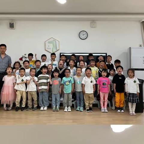 【奇妙的小叶子】—彭祖大道实验幼儿园中三班家长助教活动