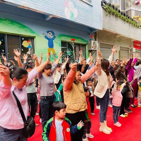 苗二班五月份精彩回顾