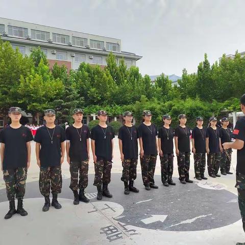 【制剂工程系】当青春邂逅迷彩，直击军训第一天