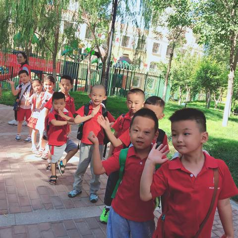 沙区益宝贝幼儿园科技馆研学活动