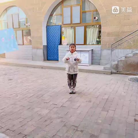 疫情防控不放松 学习生活不减质—佳县第二小学二年级二班居家抗“疫”篇