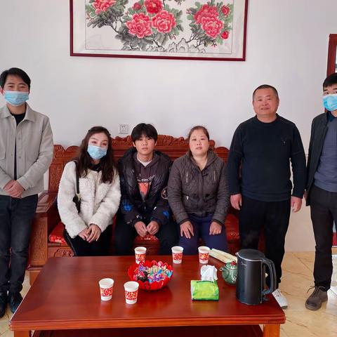 丰城三中“万师访万家”活动剪影﻿﻿高一（10）班