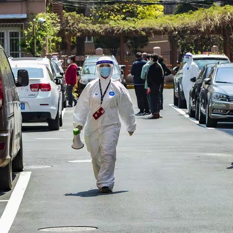 小区核酸检测，感谢宁波老乡支援上海！4月7日