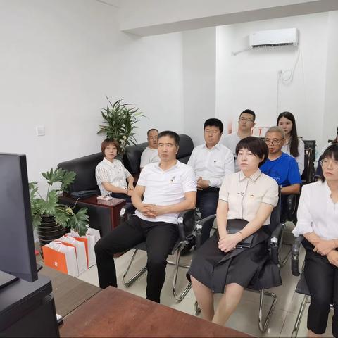 百年恰是风华正茂,青春正当奋进前行—— 区科技局组织收看庆祝建党100年大会直播盛况