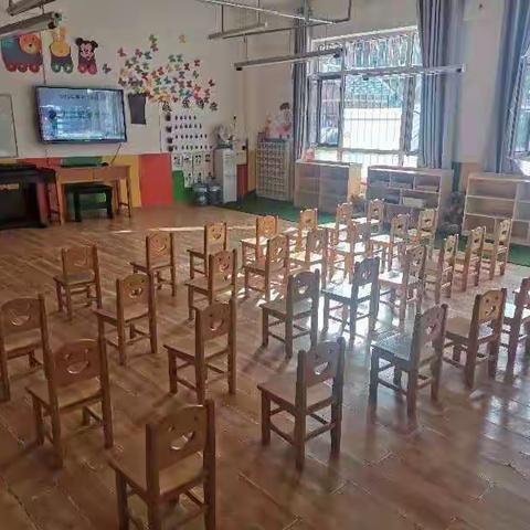 用心陪伴——静待花开，灵武市第十二幼儿园大二班家长会活动美篇