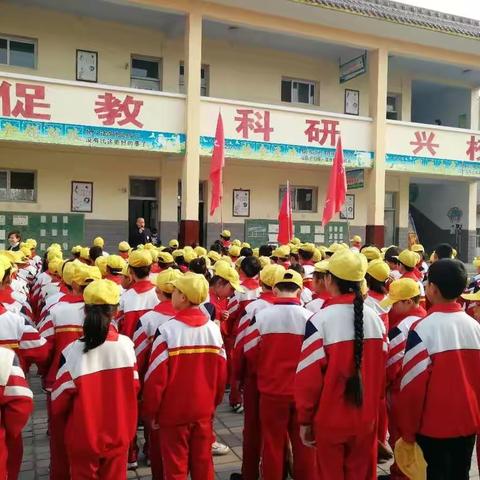 缅怀英烈志 勿忘忠烈魂——北捍中心校北捍完小清明祭英烈活动