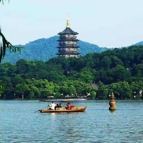 八年级（2）班宋词仿写