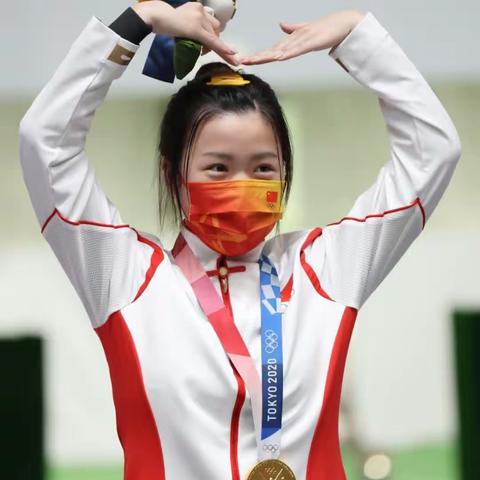 清华学霸，冠军杨倩