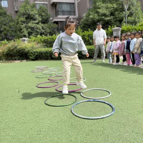 跟着大鱼哥哥玩游戏