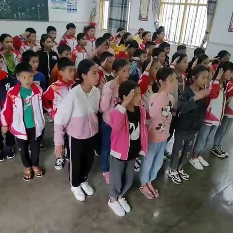 “多彩的校园生活”———者浪乡中心小学