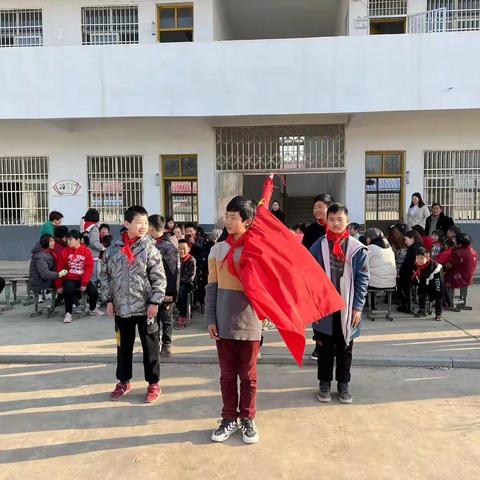 优秀伴我成长，榜样领航前行——汪庙小学2021-2022上期期末表彰大会及家长座谈会