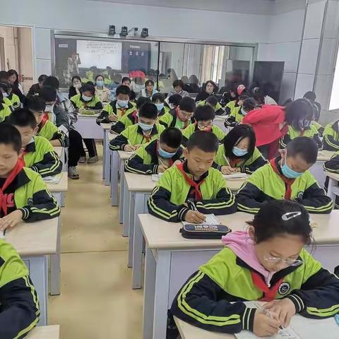 【水城教研】 研无止境 且行且思——记水城小学高年级组数学教研活动