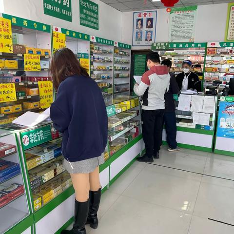 旅游岛市场监管分局加强国庆期间药店疫情防控工作检查