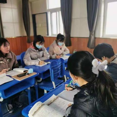 同课异构共促教学成长 纷呈课堂各展异样风采——东港一小语文组同课异构教研活动