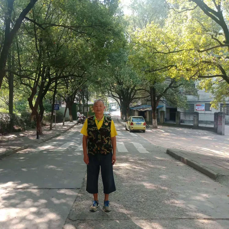 参观游览新干龙山小学:及263园区风景