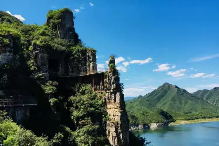 潺潺的易水河依然美丽