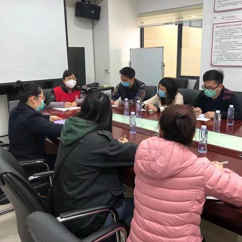 爱心守护，共战疫情--龙城妇联开展暖心行动