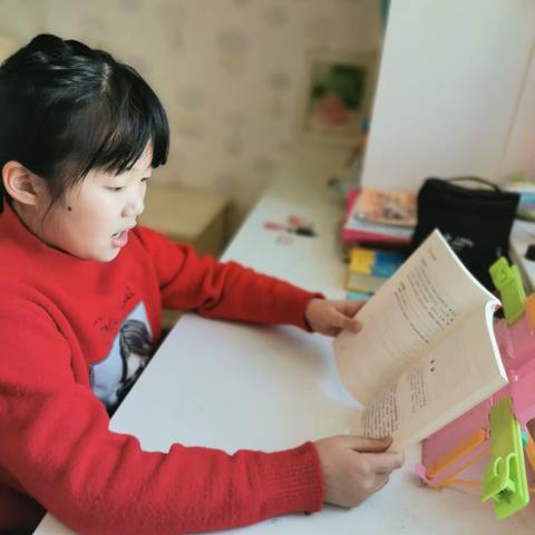 让读书成为习惯，让生活溢满书香。