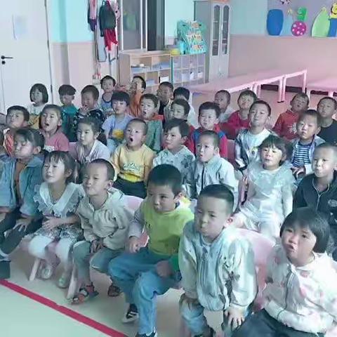 隽旗幼儿园苗苗二班4月精彩回顾